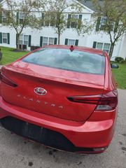 2020 Hyundai Elantra SEL - Exterior Rear Center Image